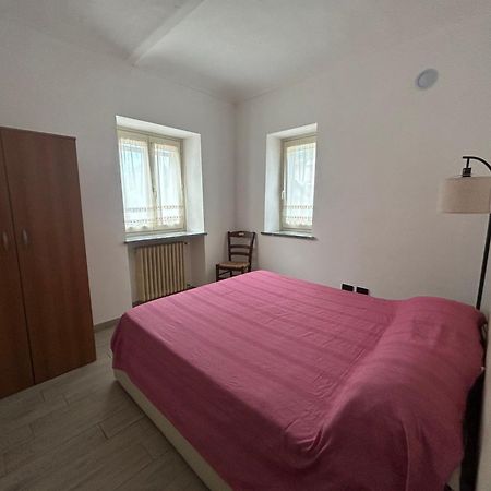 Willa Takapradalu Cisterna dʼAsti Zewnętrze zdjęcie